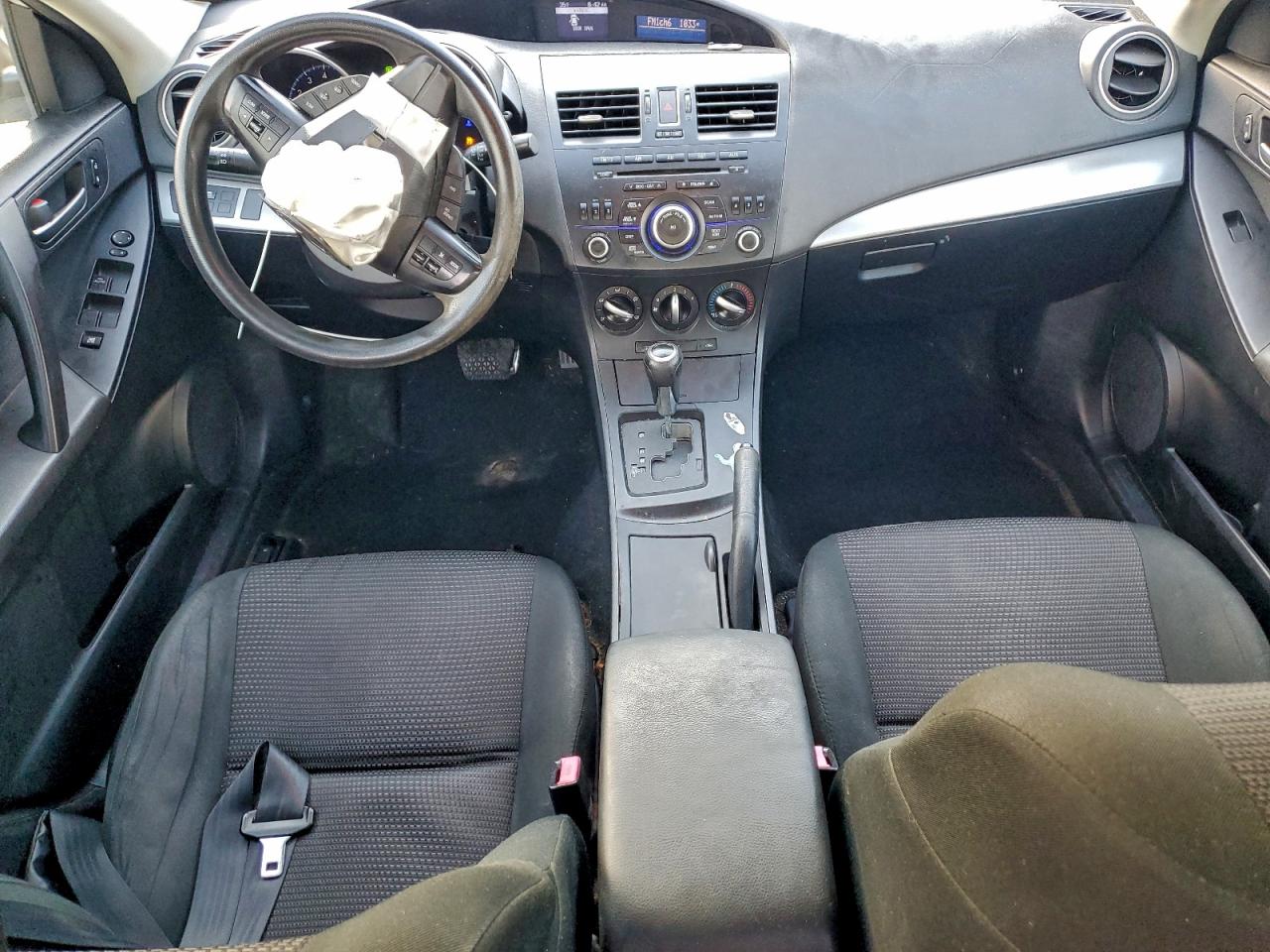 2013 MAZDA 3 I photo 8