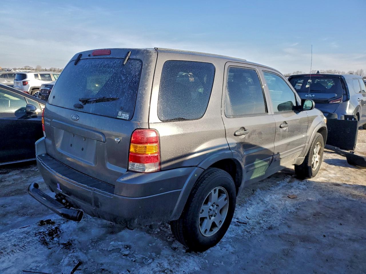 2005 FORD ESCAPE LIMITED photo 3