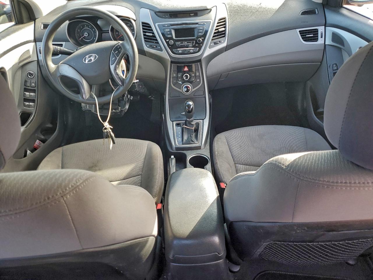 2014 HYUNDAI ELANTRA SE photo 8
