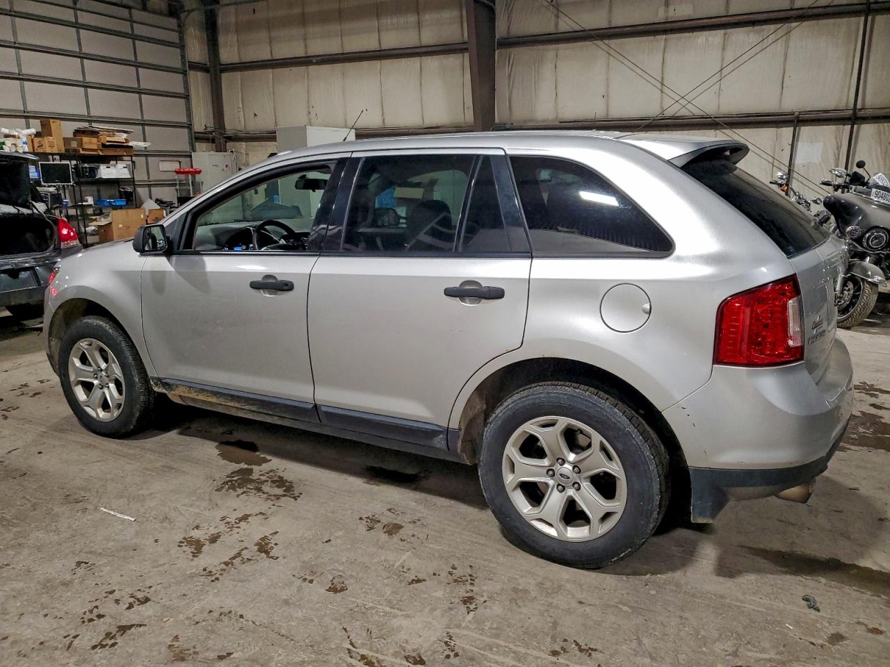 2013 FORD EDGE SE photo 2