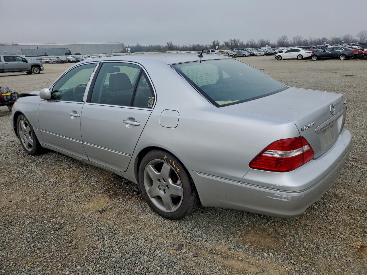 2005 LEXUS LS 430 photo 2