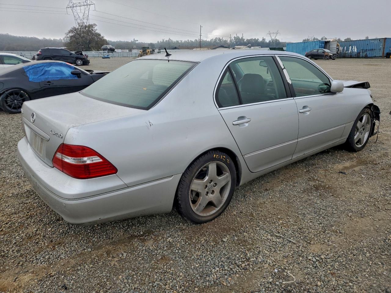 2005 LEXUS LS 430 photo 3