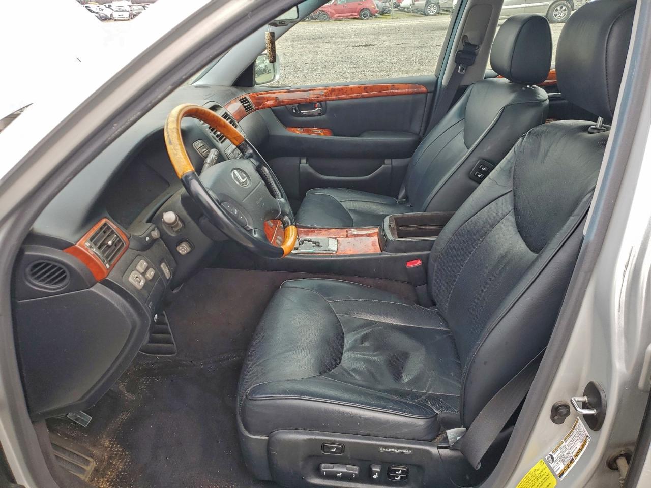 2005 LEXUS LS 430 photo 7