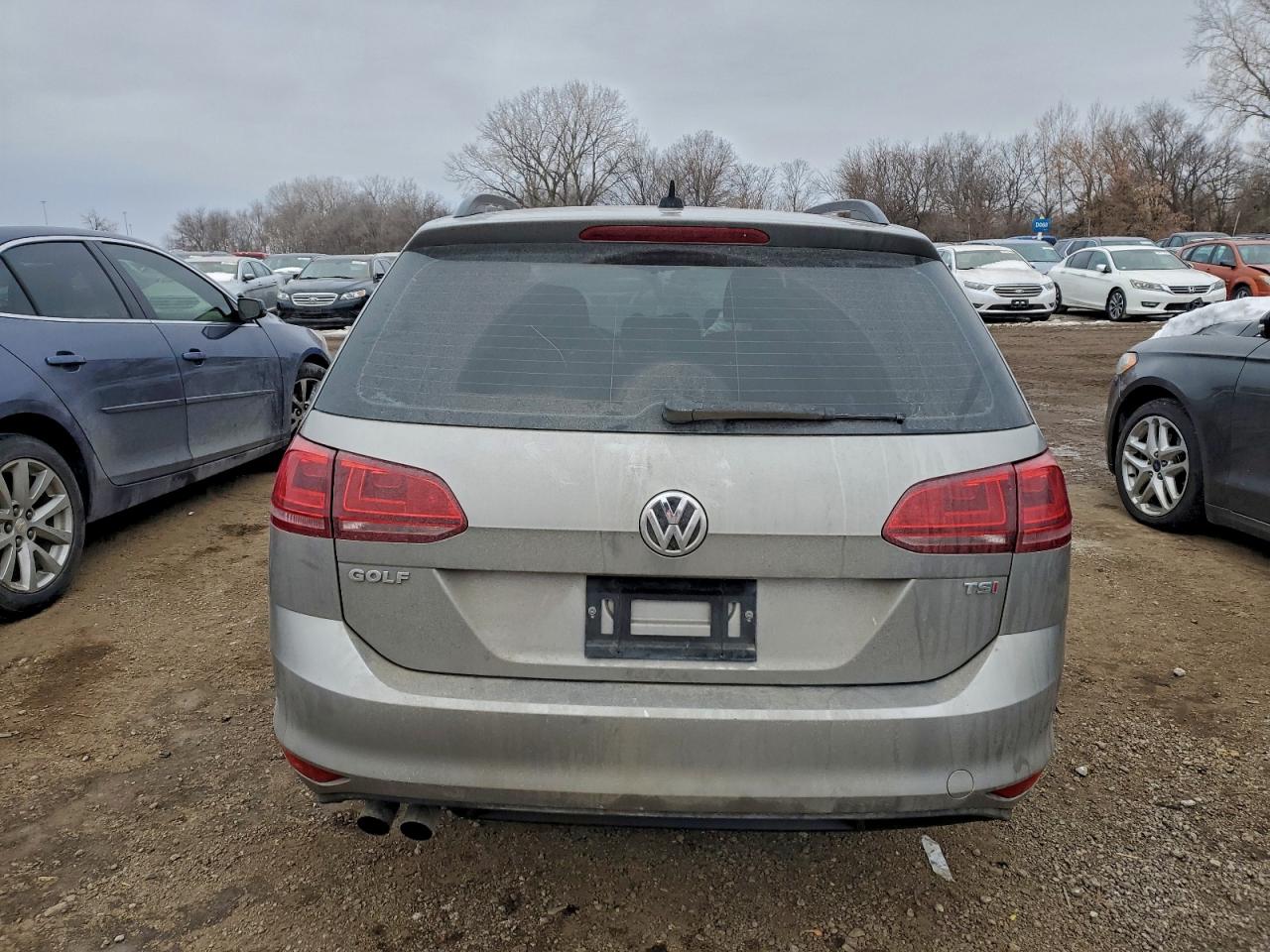 2017 VOLKSWAGEN GOLF SPORTWAGEN S photo 6