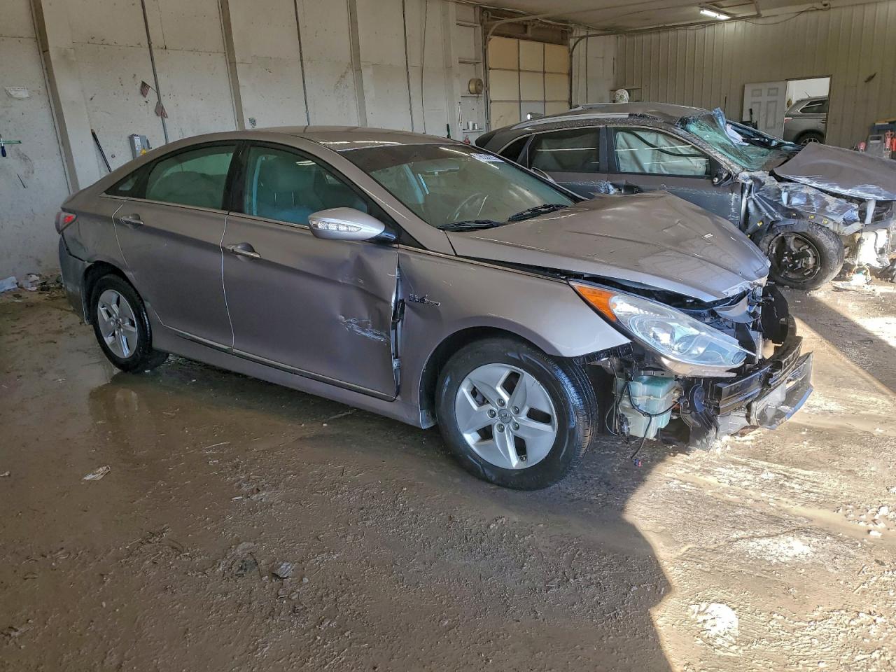 2012 HYUNDAI SONATA HYBRID photo 10