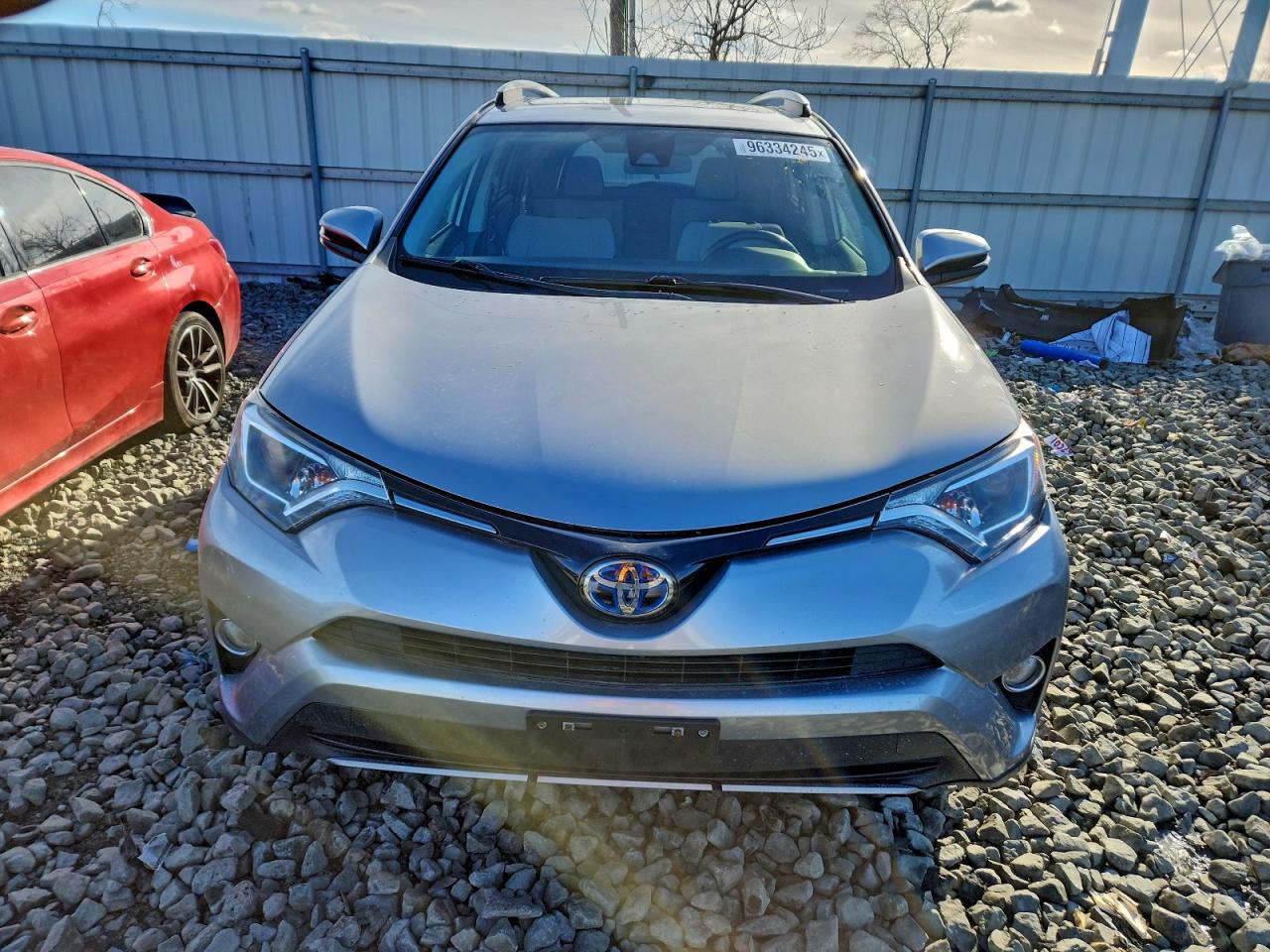 2017 TOYOTA RAV4 HV LE photo 5