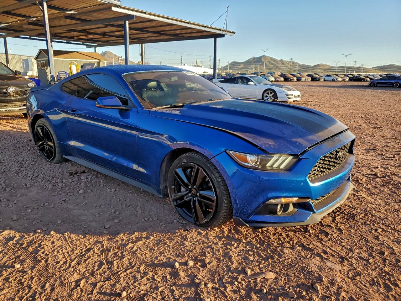 2017 FORD MUSTANG photo 7