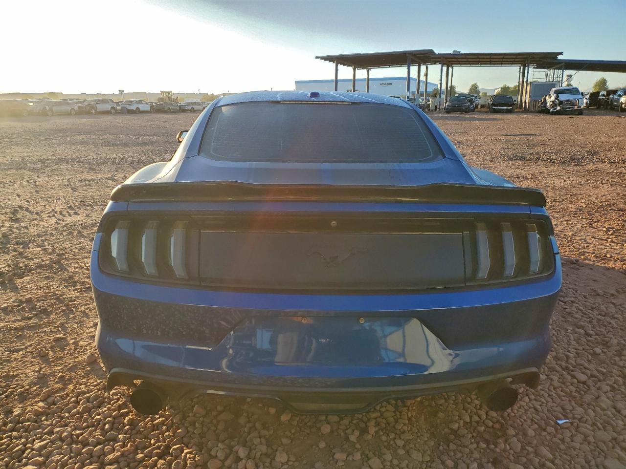 2017 FORD MUSTANG photo 11