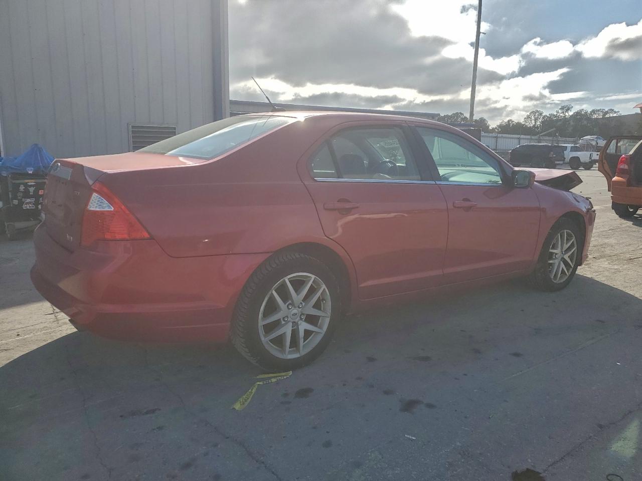 2010 FORD FUSION SEL photo 3