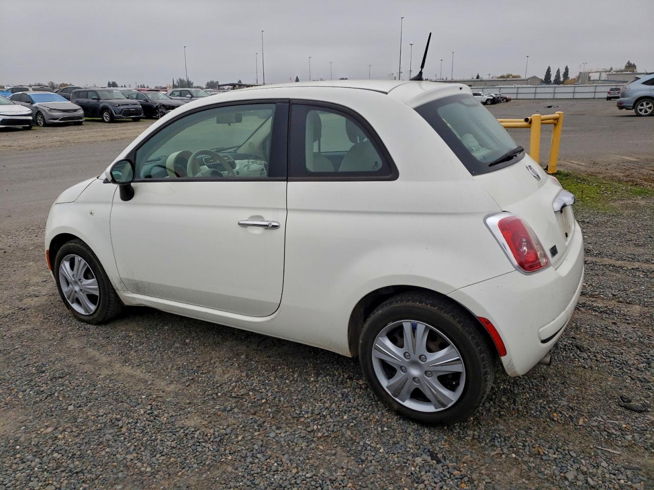2012 FIAT 500 POP photo 2