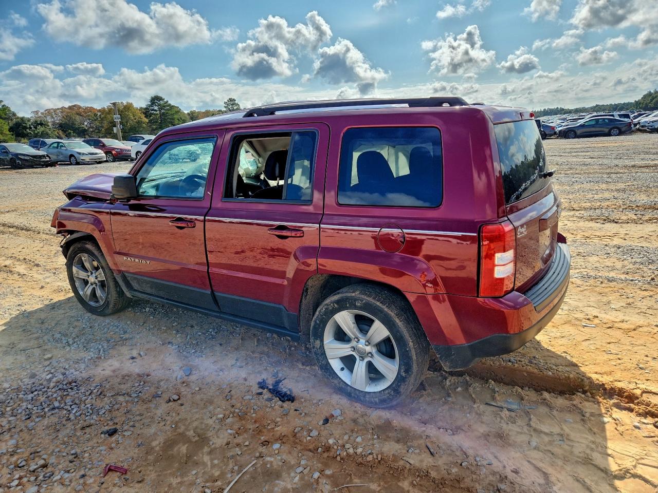 2014 JEEP PATRIOT LATITUDE photo 2