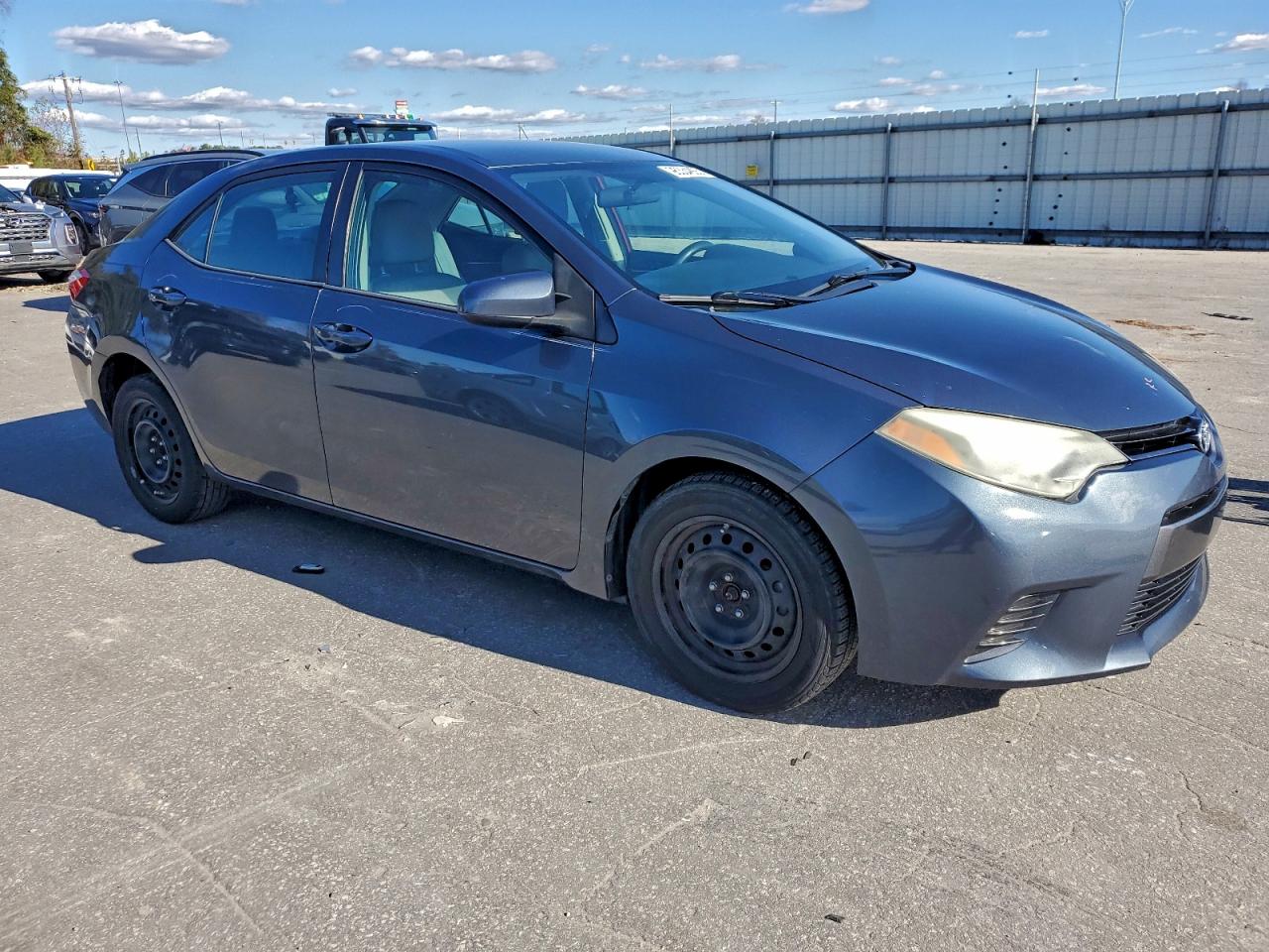 2015 TOYOTA COROLLA L photo 4