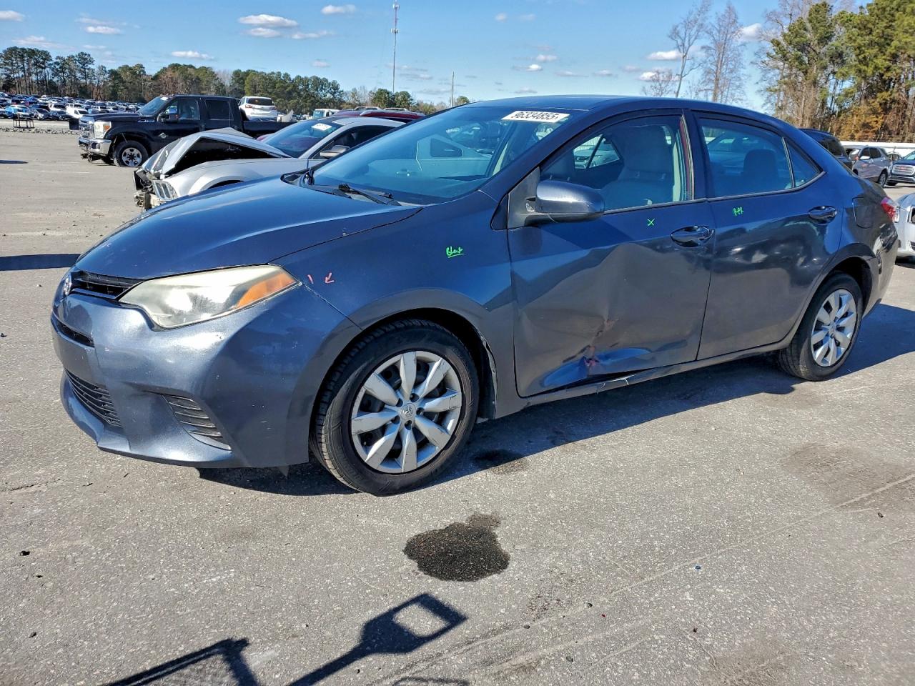 2015 TOYOTA COROLLA