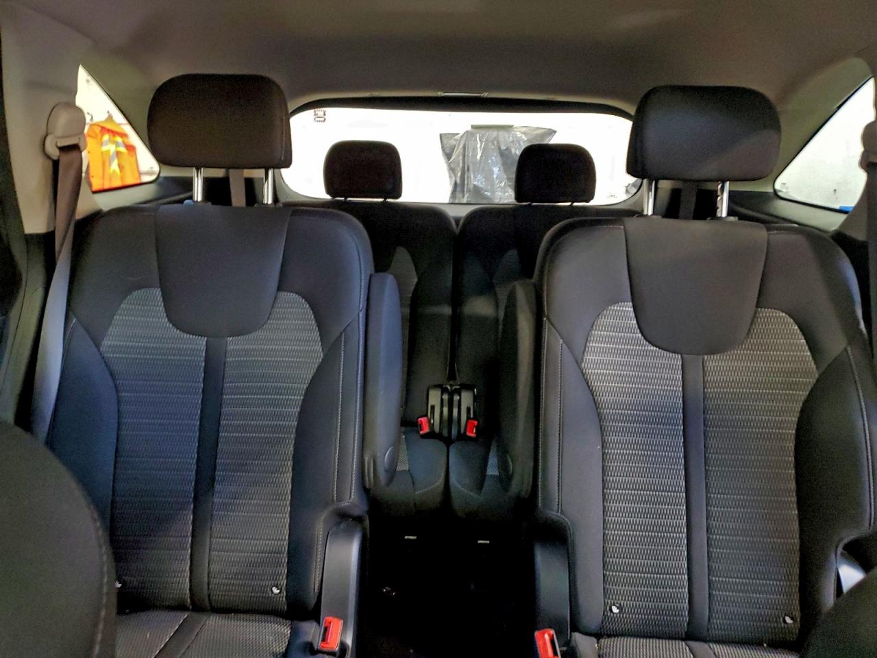 2022 KIA SORENTO S photo 10
