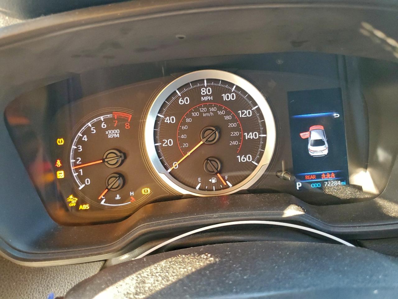 2020 TOYOTA COROLLA SE photo 9