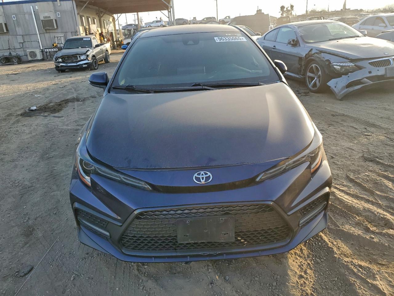 2020 TOYOTA COROLLA SE photo 5