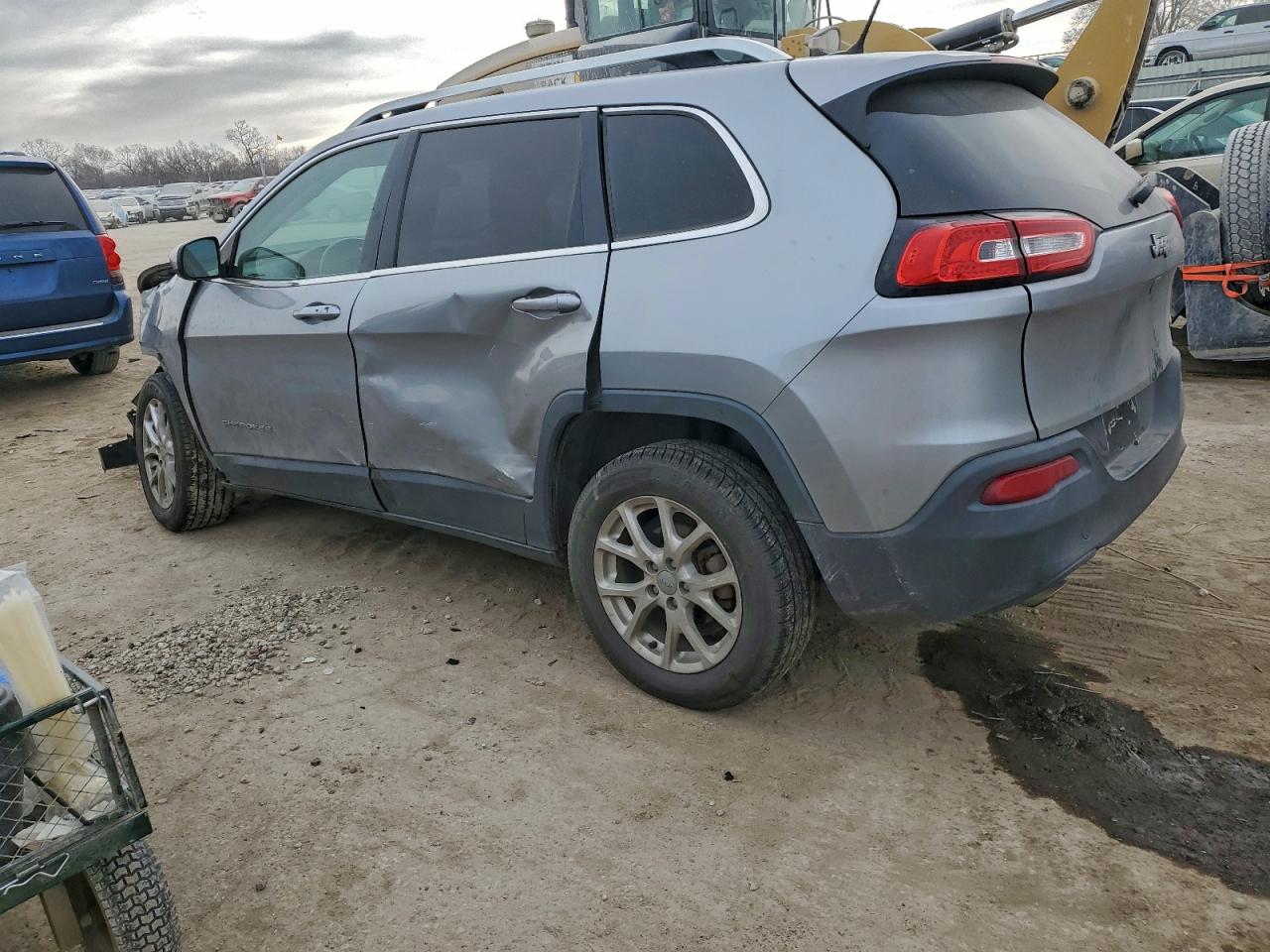 2014 JEEP CHEROKEE LATITUDE photo 2