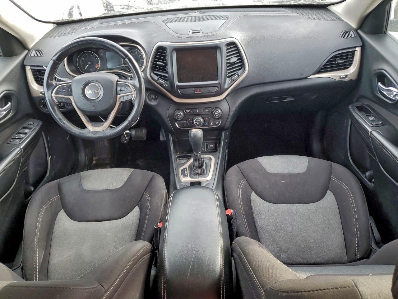 2014 JEEP CHEROKEE LATITUDE photo 8