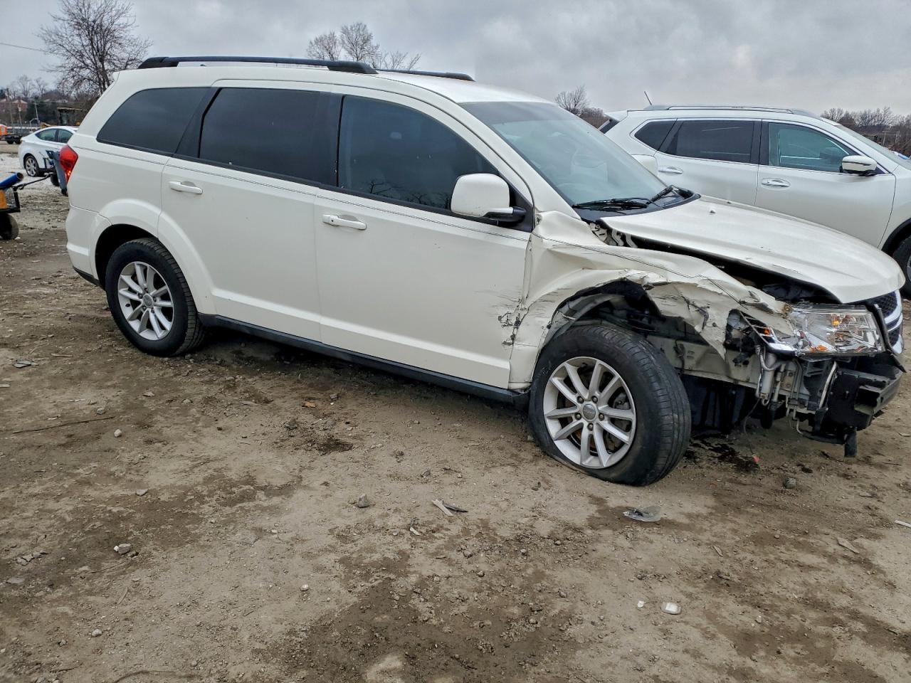 2013 DODGE JOURNEY SXT photo 4