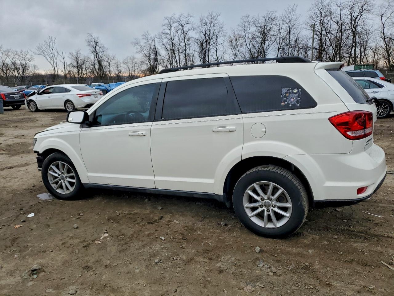 2013 DODGE JOURNEY SXT photo 2