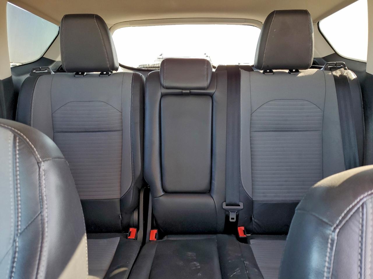 2019 FORD ESCAPE SE photo 10