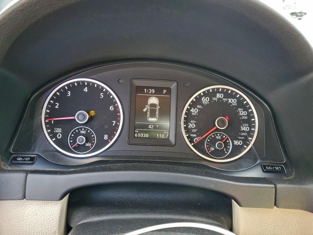 2016 VOLKSWAGEN TIGUAN S photo 17