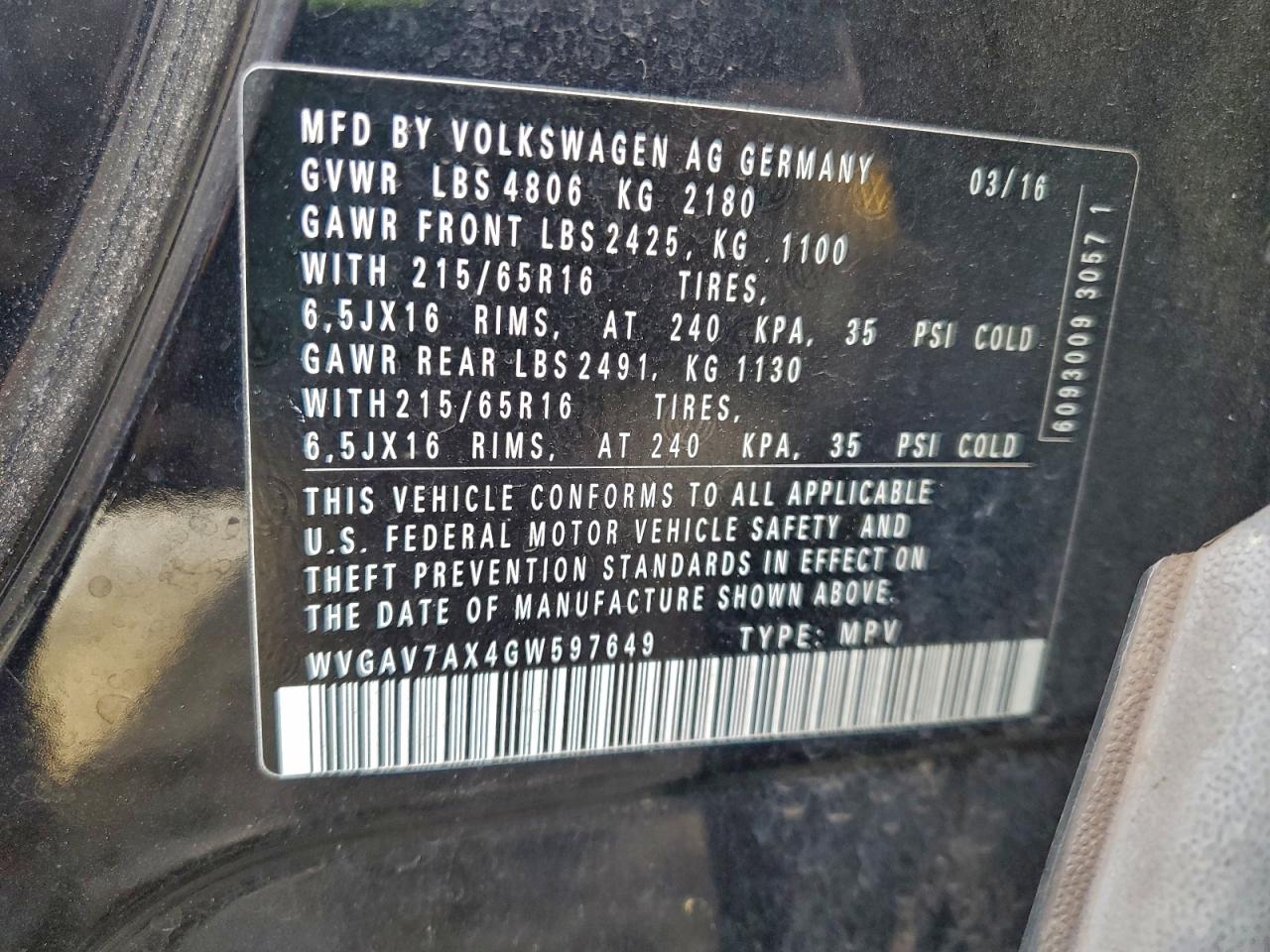 2016 VOLKSWAGEN TIGUAN S photo 25