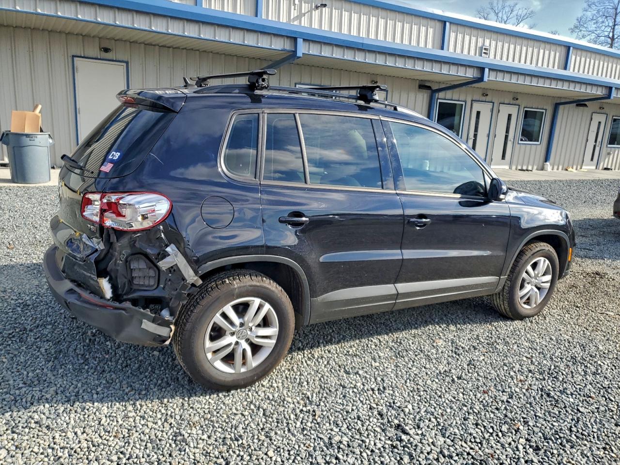 2016 VOLKSWAGEN TIGUAN S photo 5