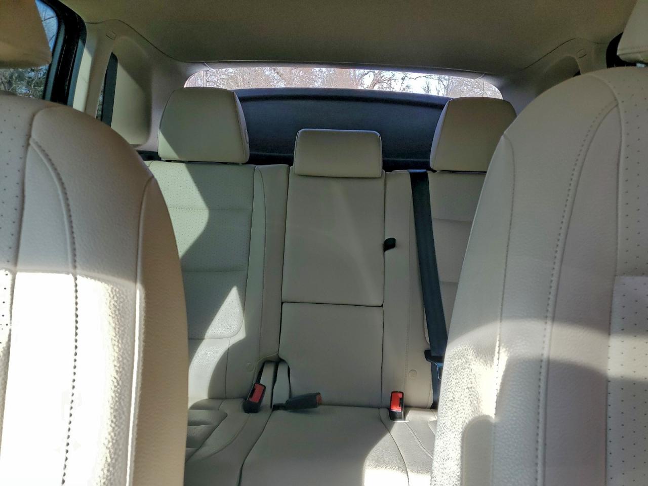 2016 VOLKSWAGEN TIGUAN S photo 19