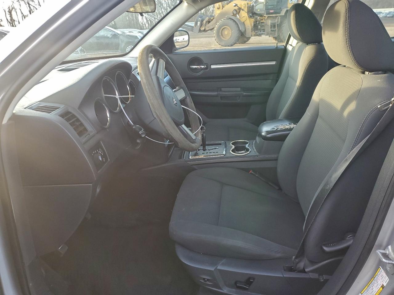 2010 DODGE CHARGER SXT photo 13