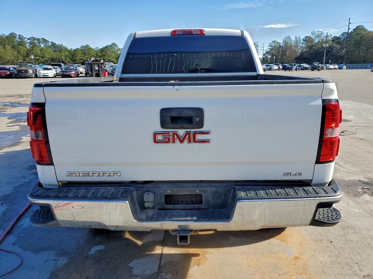 2015 GMC SIERRA K1500 SLE photo 6