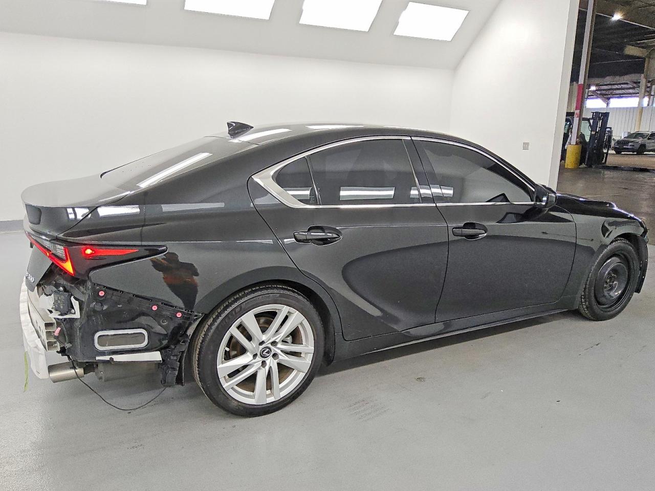 2022 LEXUS IS 300 photo 3