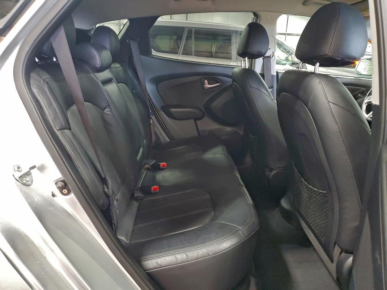 2013 HYUNDAI TUCSON GLS photo 31