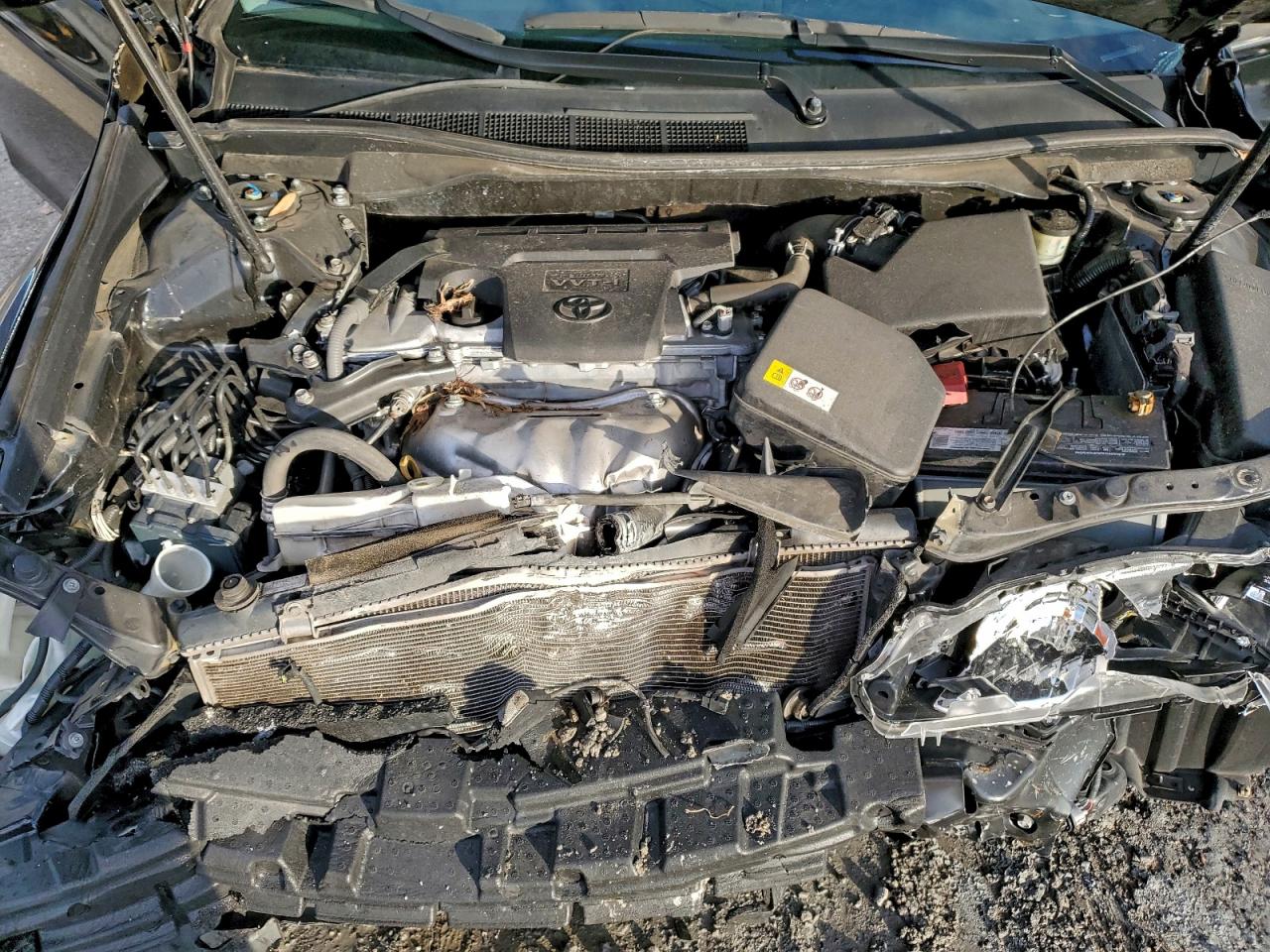 2017 TOYOTA CAMRY LE photo 11