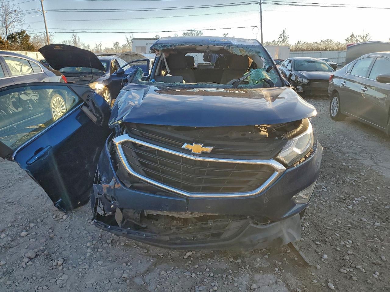 2021 CHEVROLET EQUINOX LT photo 5