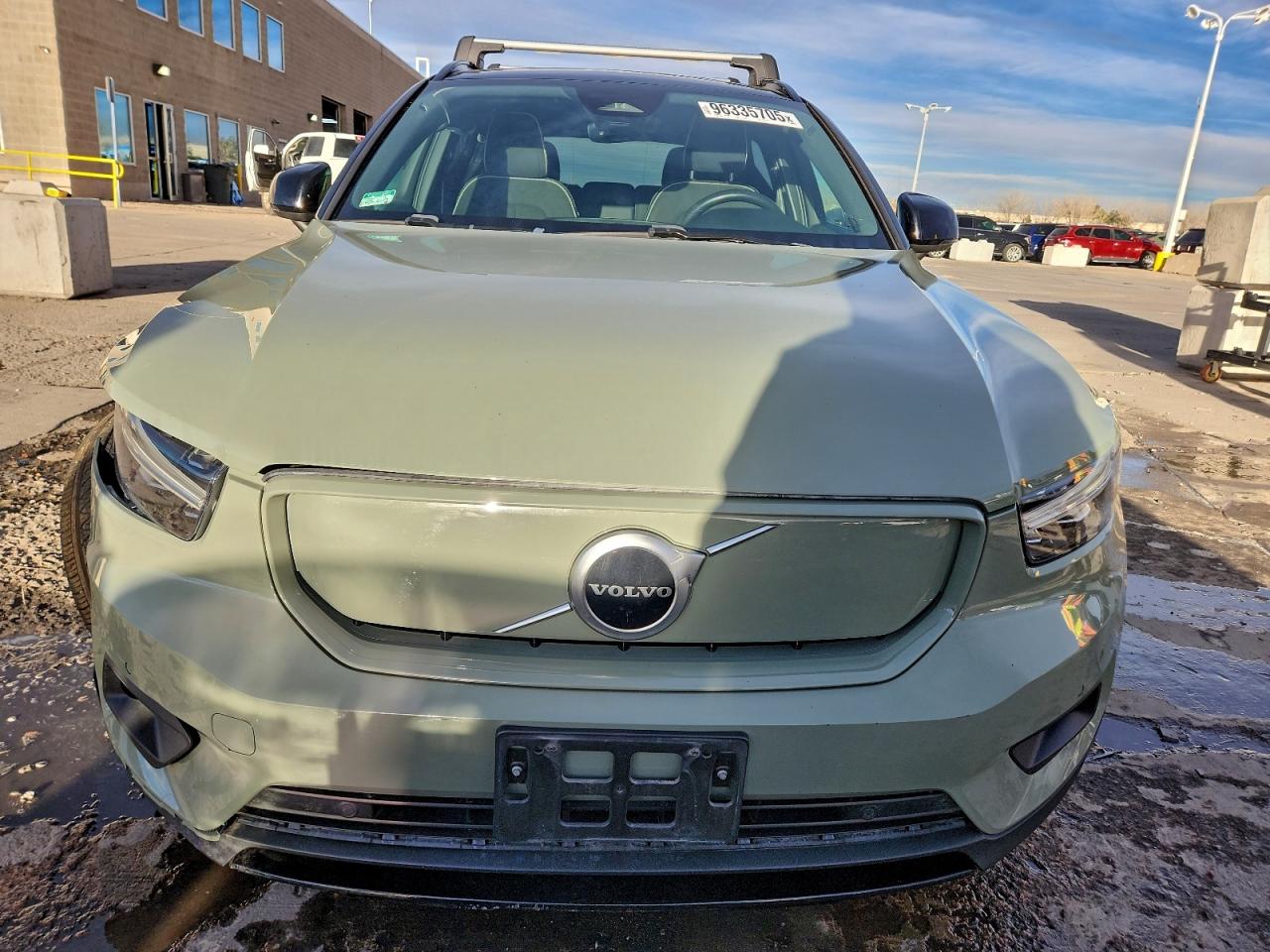 2021 VOLVO XC40 RECHARGE photo 9