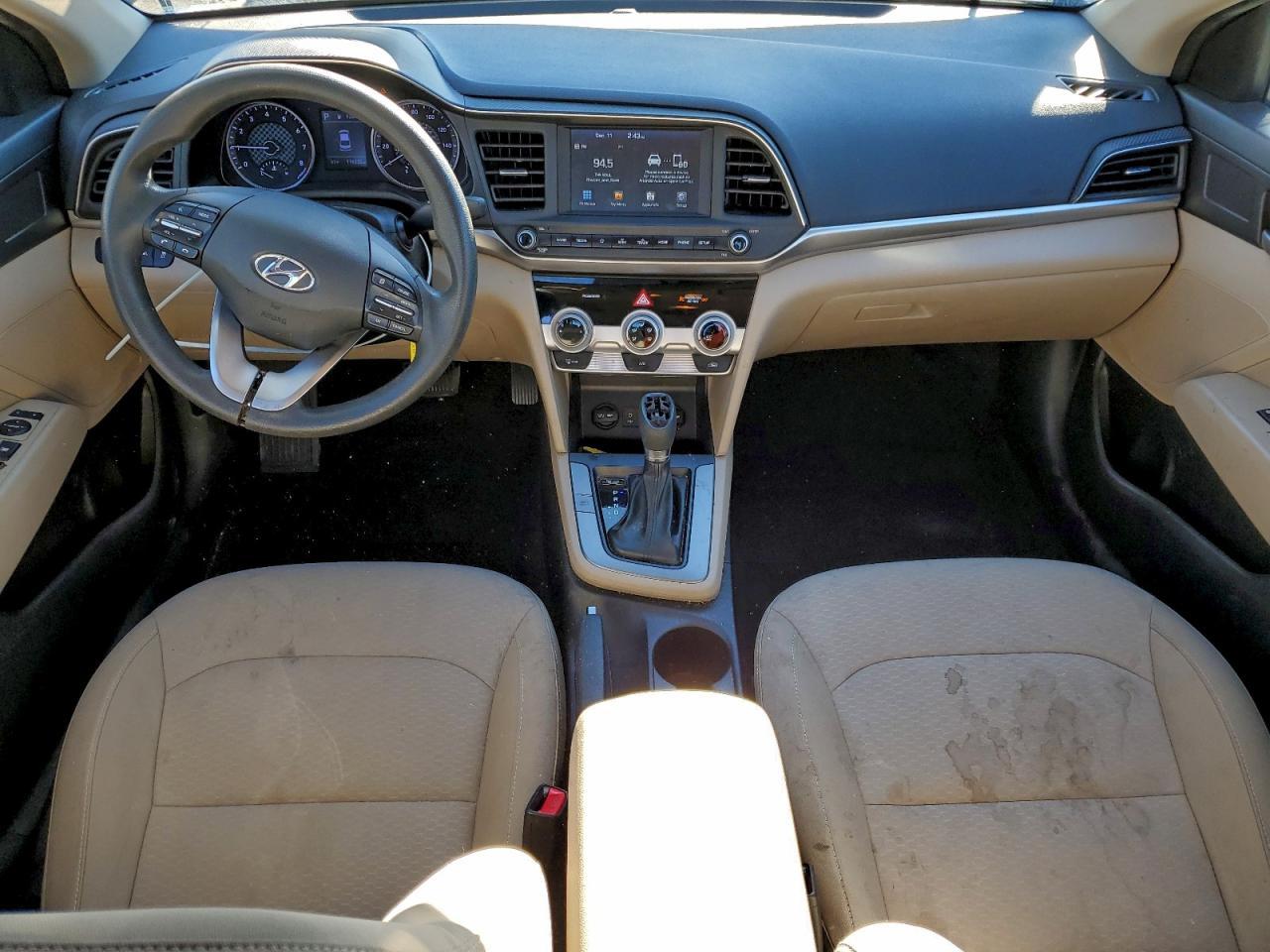 2019 HYUNDAI ELANTRA SEL photo 8