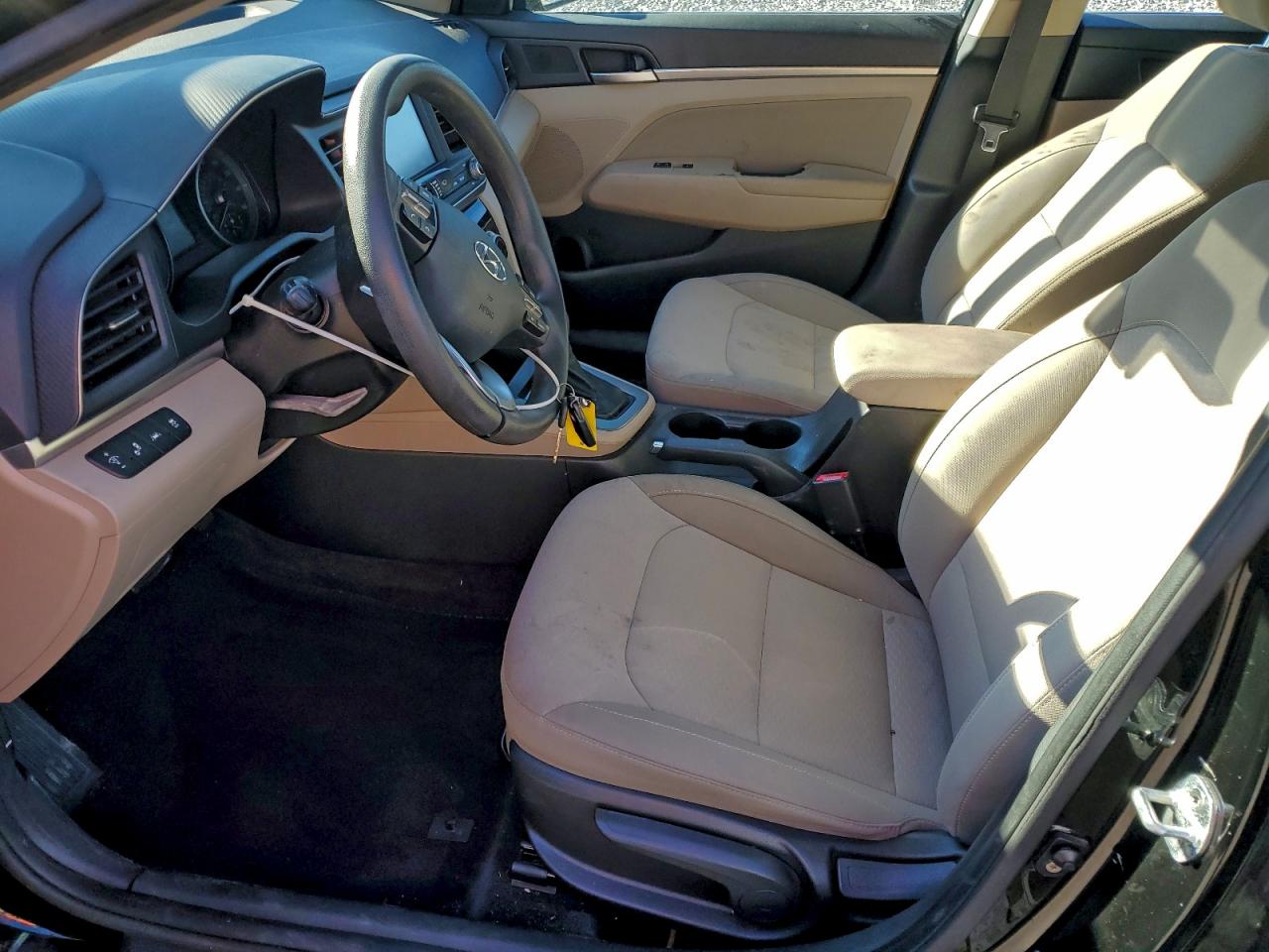 2019 HYUNDAI ELANTRA SEL photo 7