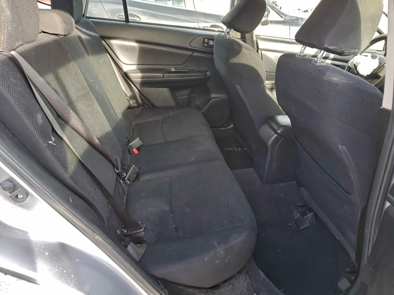 2014 SUBARU IMPREZA photo 10