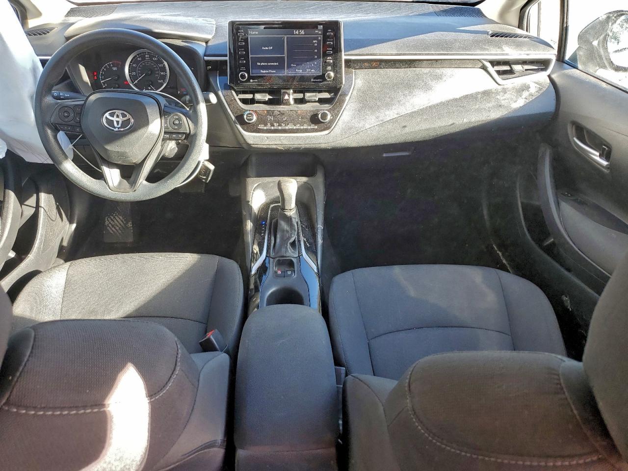 2021 TOYOTA COROLLA LE photo 8