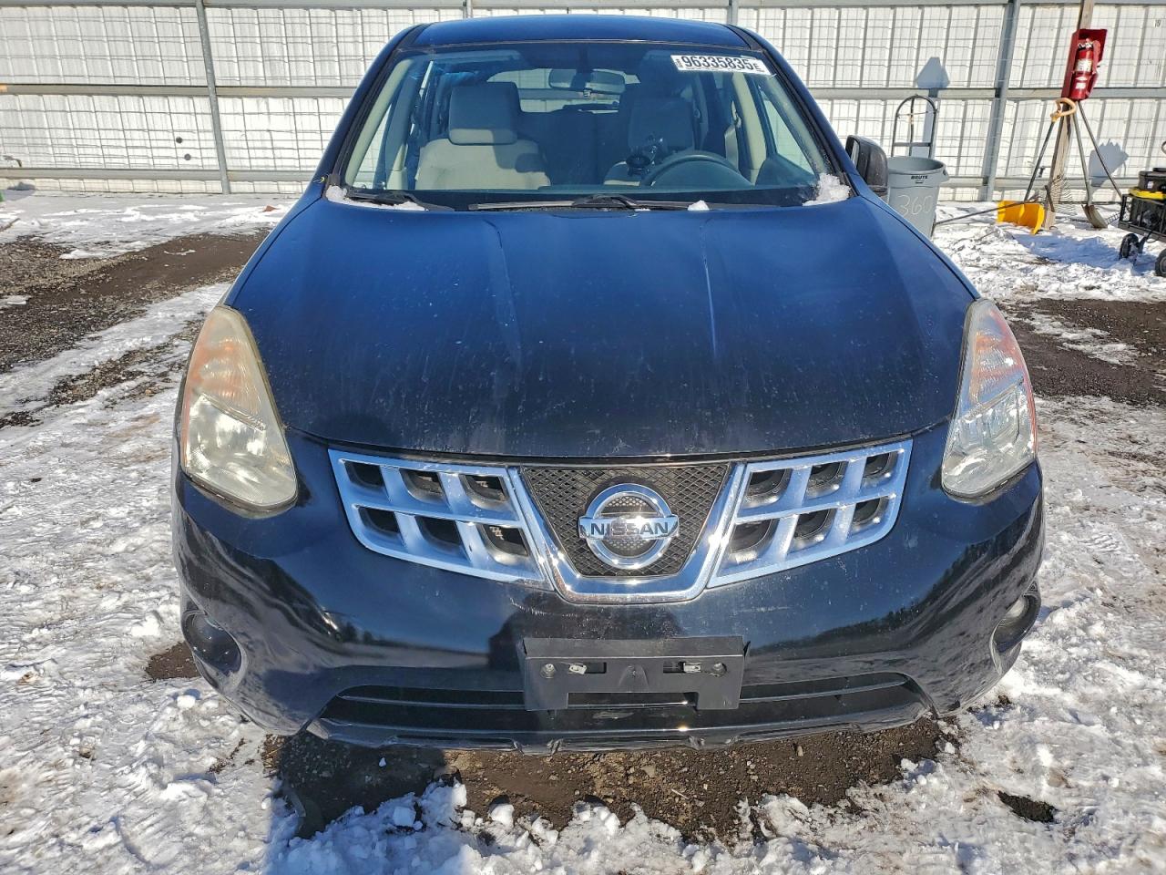 2013 NISSAN ROGUE S photo 5