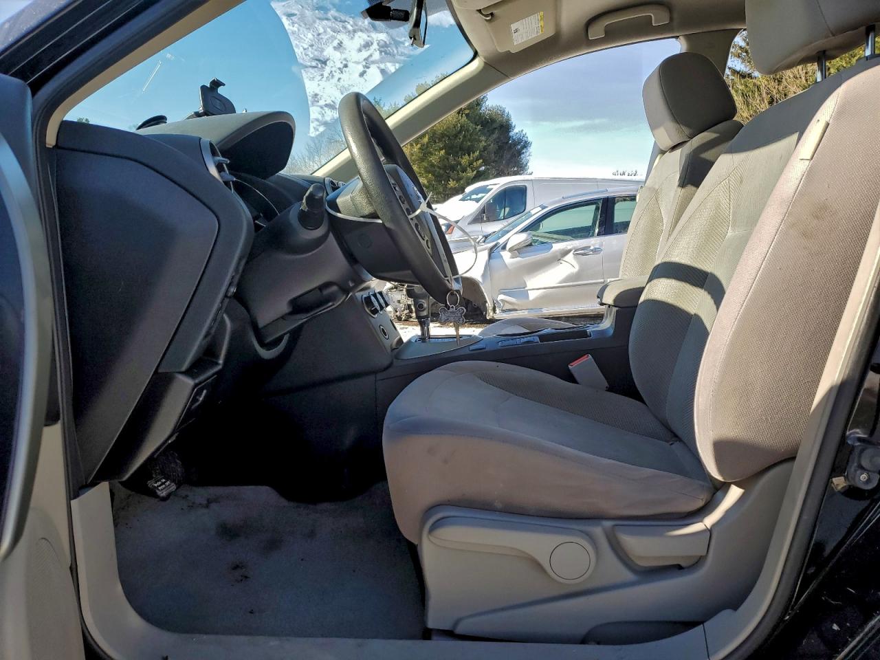2013 NISSAN ROGUE S photo 7
