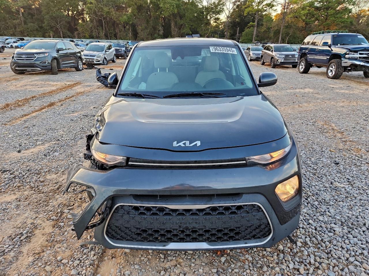 2022 KIA SOUL LX photo 9