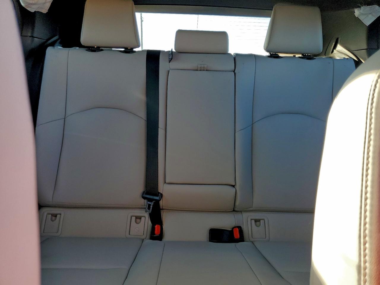 2025 LEXUS UX 300H BASE photo 19