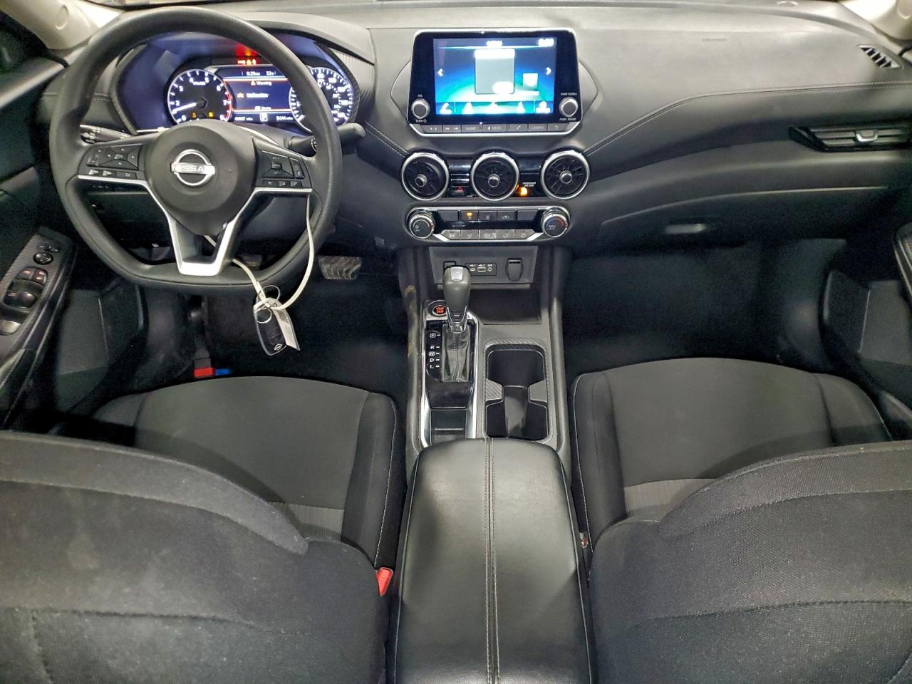2024 NISSAN SENTRA SV photo 8