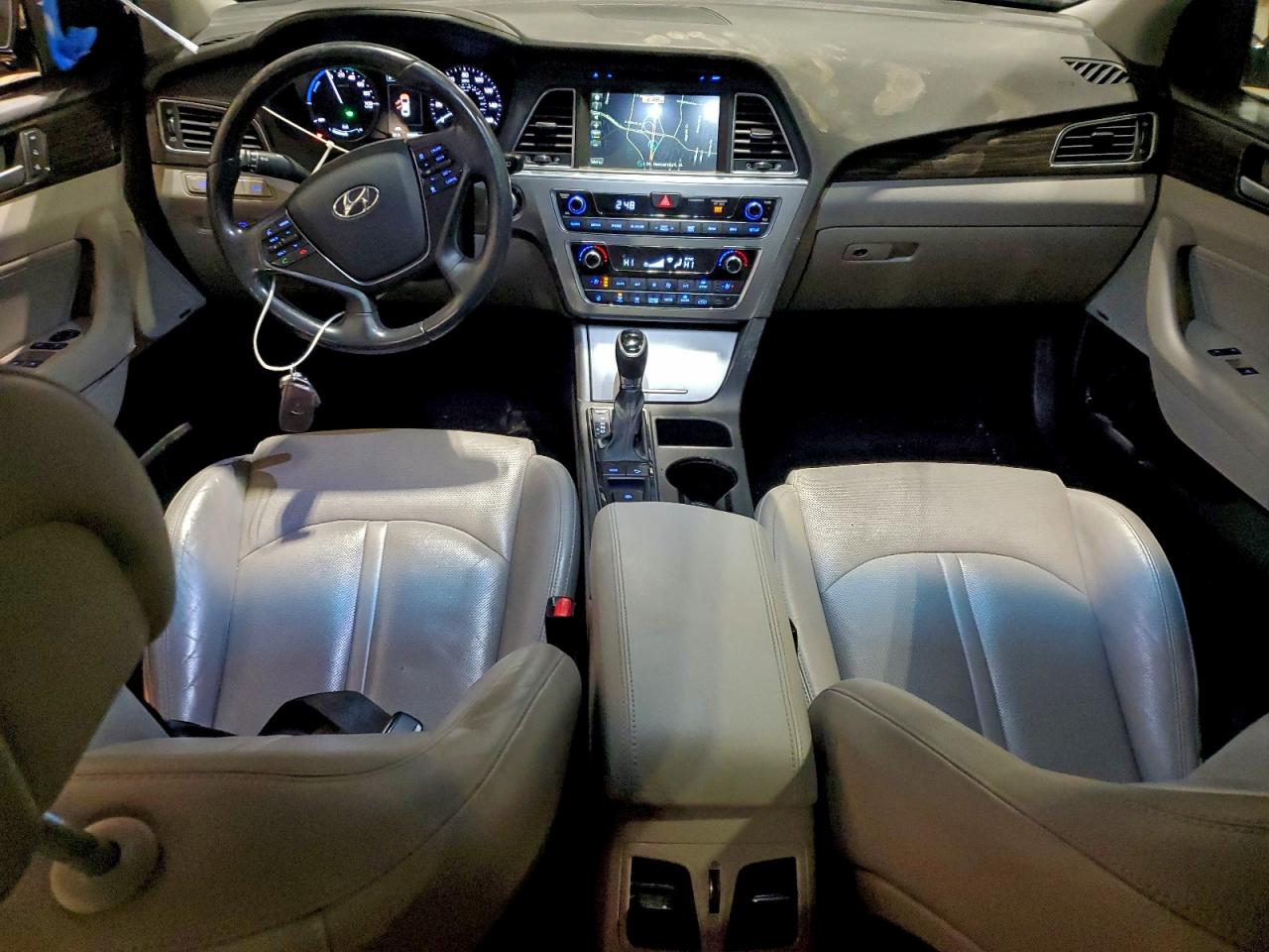 2016 HYUNDAI SONATA HYBRID photo 8