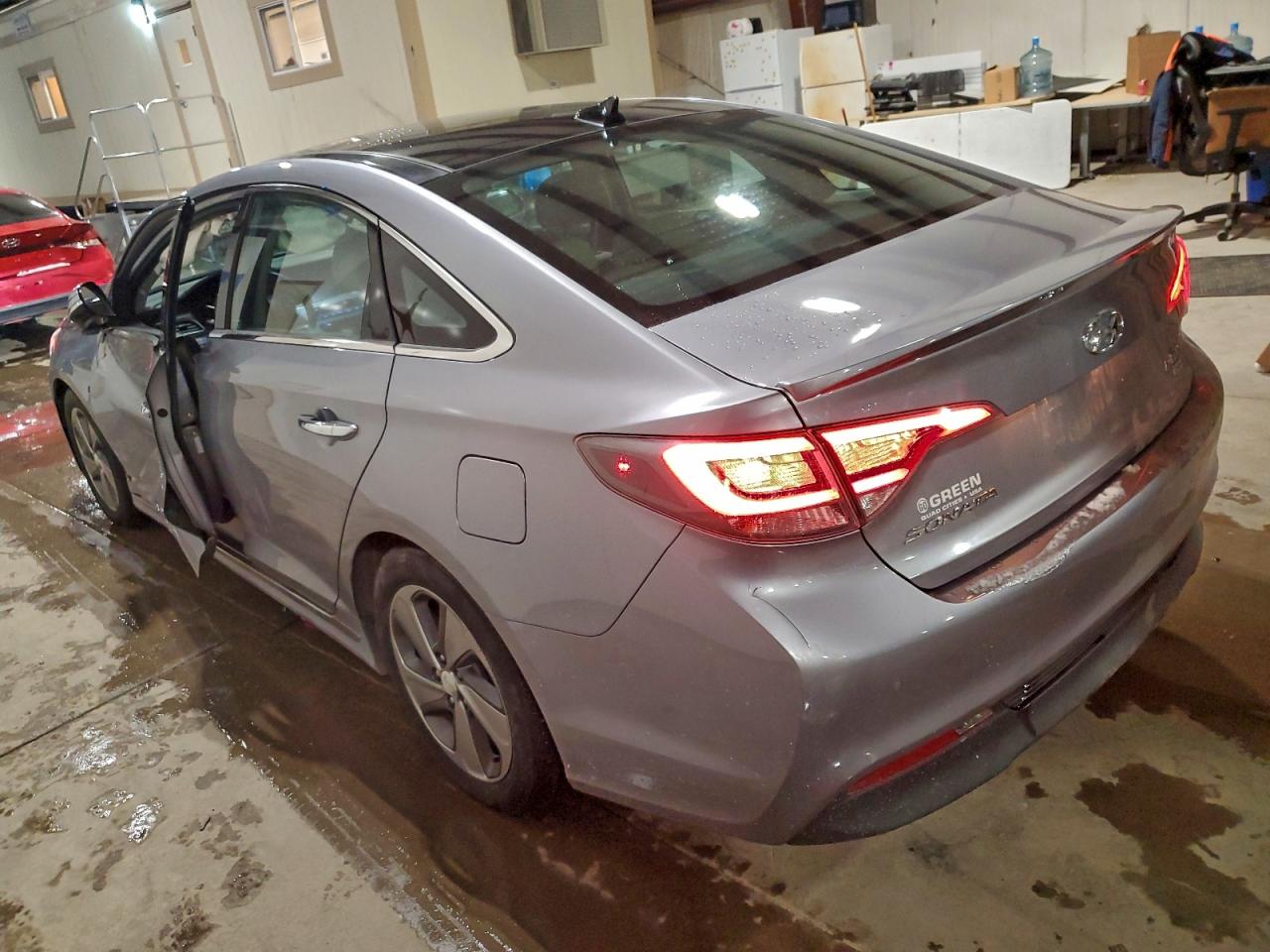 2016 HYUNDAI SONATA HYBRID photo 2