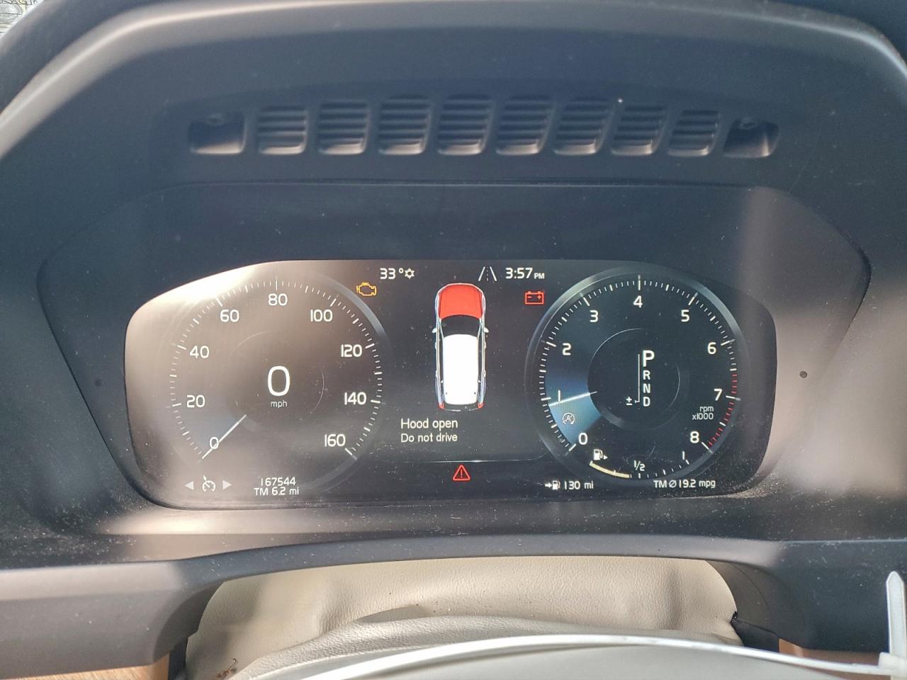 2016 VOLVO XC90 T6 photo 9