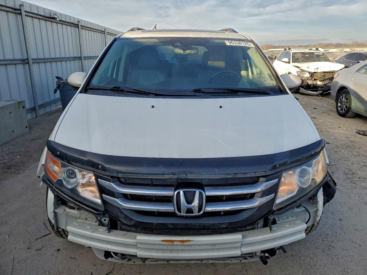 2016 HONDA ODYSSEY EXL photo 5