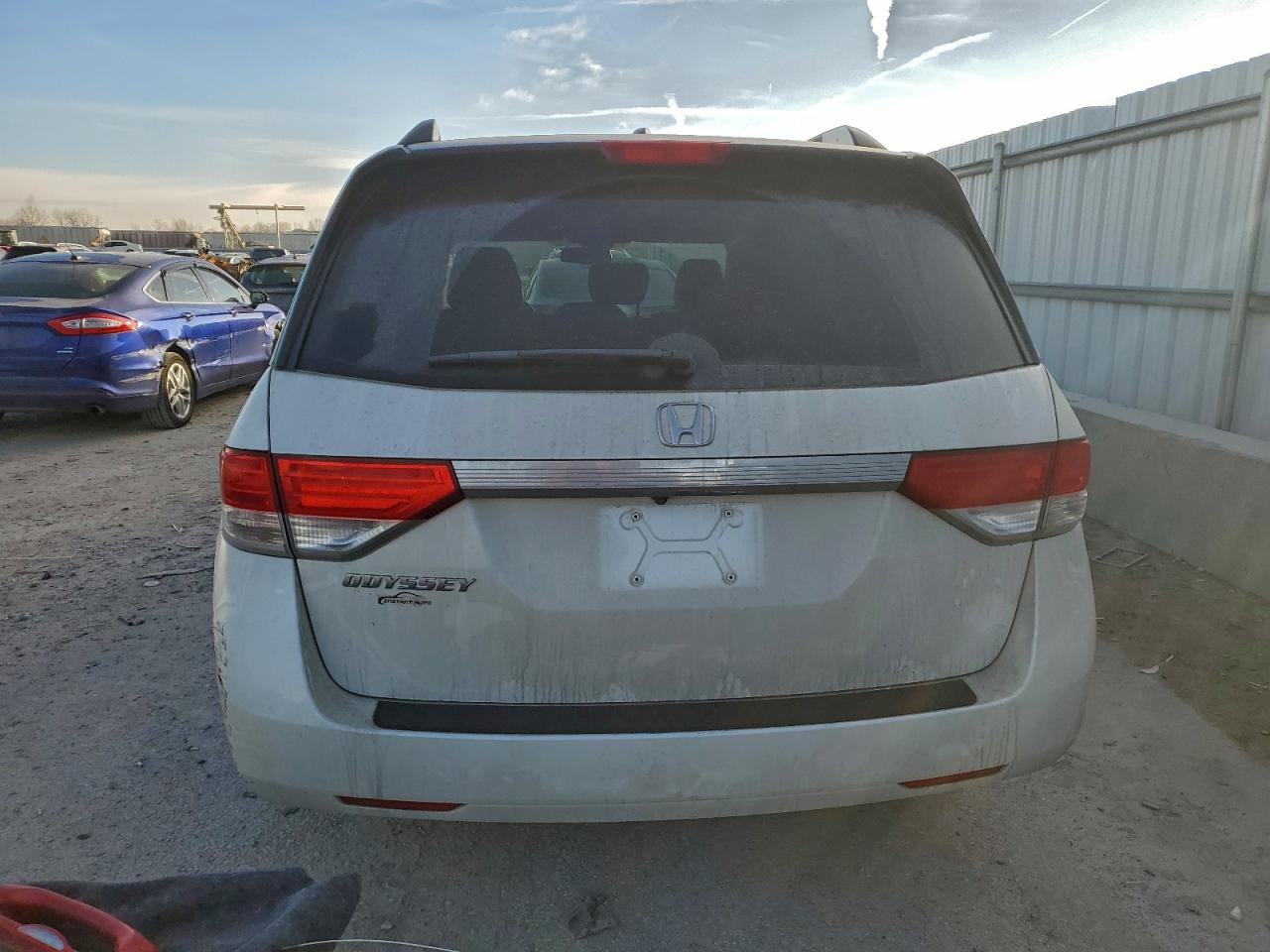 2016 HONDA ODYSSEY EXL photo 6